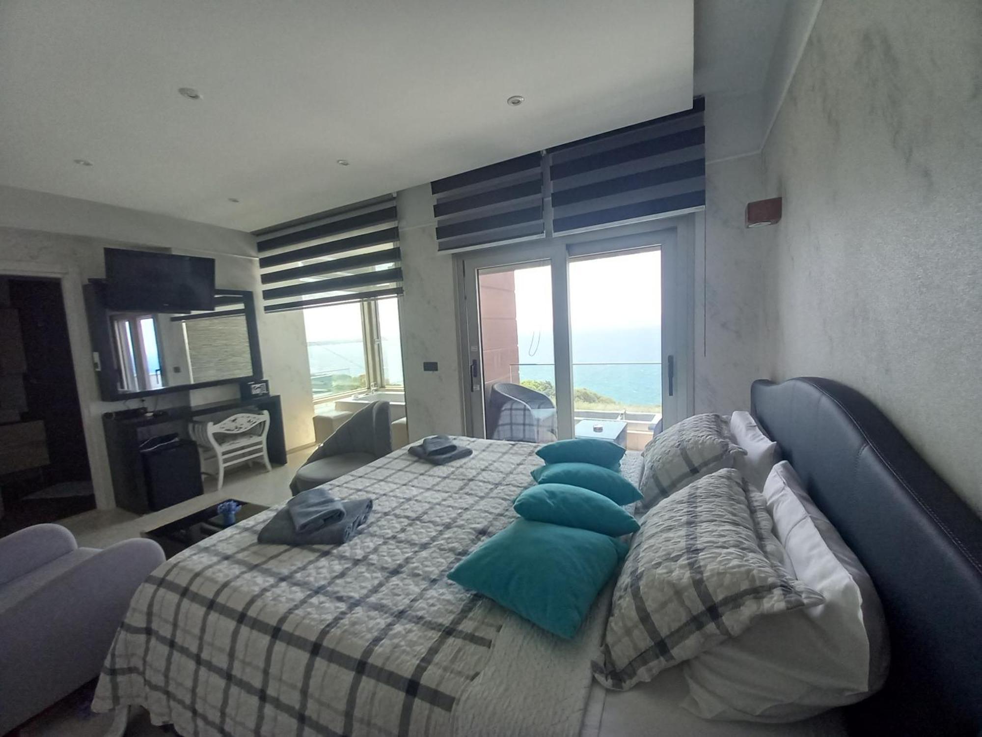 Çeşme Mavi Panorama Villa מראה חיצוני תמונה